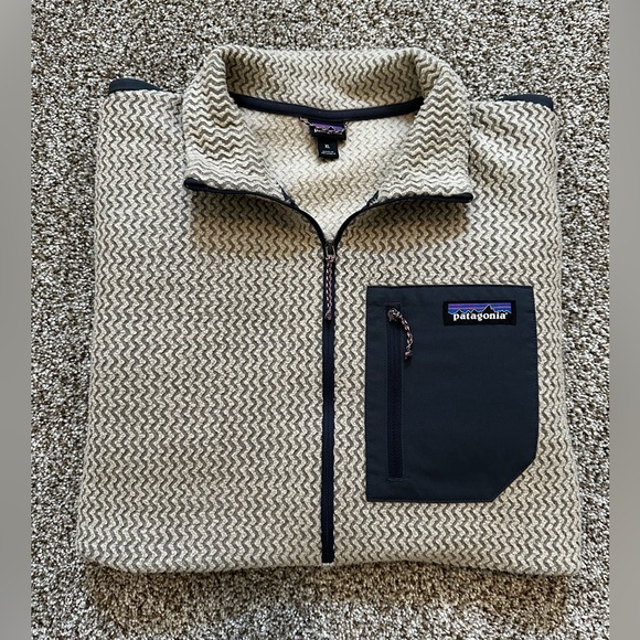 Patagonia Other - Men’s Patagonia extra large quarter zip